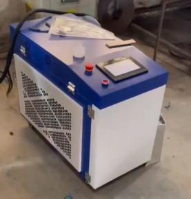 Water Cooled QCW Pulse Laser Welding Machine